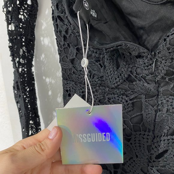 Black Cold Shoulder Lace Bodycon Dress - Picture 7 of 7